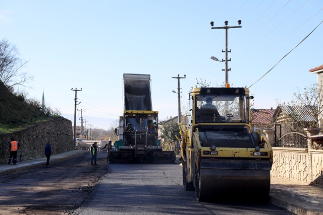 Sakarya'da SASKİ'nin tamamladığı altyapı sonrası üstyapı çalışmaları hız kazandı