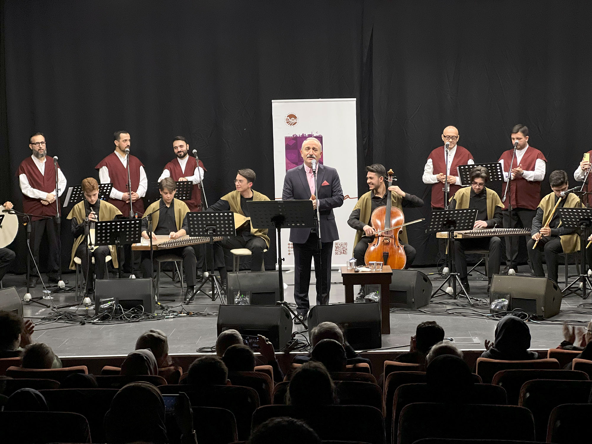 Sakarya’da Ramazan Akşamı Enderun Hafızlar ve Mehmet Kemiksiz’le Anlam Kazandı