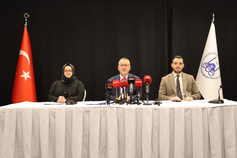 Adapazarı Belediye Meclisi Mart Ayı Toplantısında Halit Molla Parkı ve Yeni Belediye Projeleri Tanıtıldı