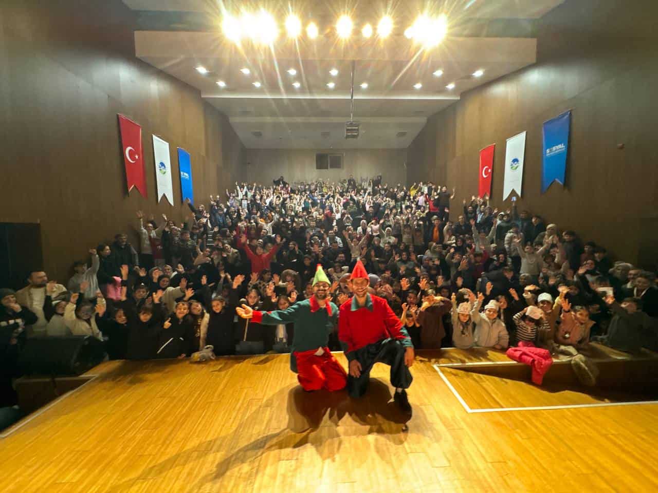 Akyazı Sosyal Gelişim Merkezi'nde Çocukça Ramazan Şenliği'nin Renkli Finali Gerçekleşti