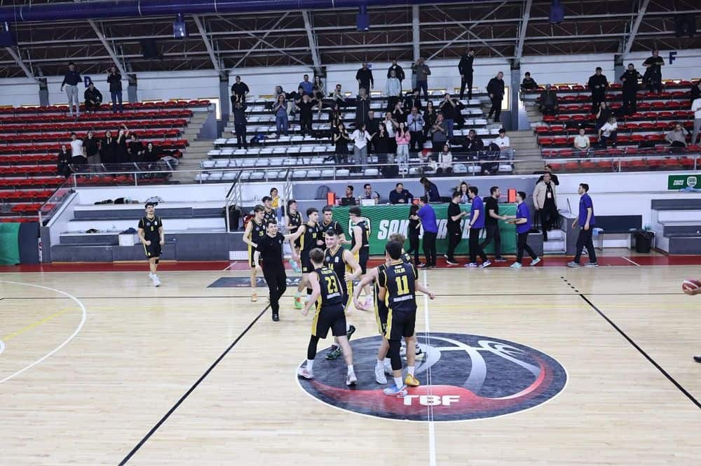 Serdivan Belediyesi U18 Basketbol Takımı Anadolu Şampiyonası’nda Yarı Finale Yükseldi