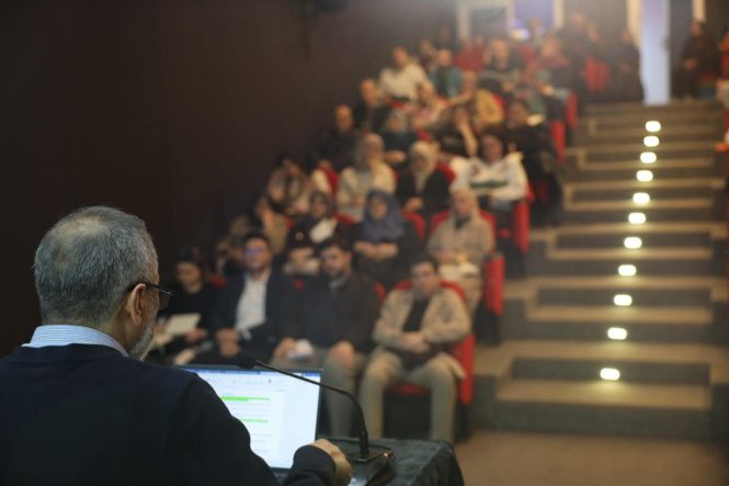 Büyükşehir Akademi’de Yeni Dönem Mesnevi Okumalarıyla Başladı: Kendini Bilmenin Yolu Anlatıldı