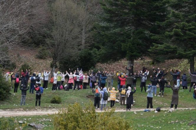 Sakarya’da Beygümbet-Yanık Yaylası Parkurunda Doğaseverler Baharın Güzelliklerini Keşfetti