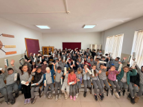 Sakarya'da 'Bir Hikâye Bin Neşe' Projesi Uzak Mahallelerde Çocuklarla Buluşuyor