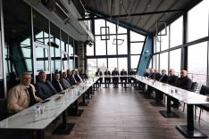 Serdivan’da Muhtarlar 16 İlçeden Katılımla Genişletilmiş İstişare Toplantısında Buluştu