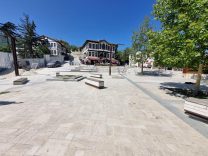 Taraklı’da Tarihi Çınar ve Şehit Mehmet Nuri Kocabıyık Parkı Yenileniyor