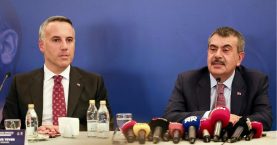 AK Parti Sakarya İl Başkanı Tever: Eleştiriler Eğitim Vizyonunu Hedef Alıyor