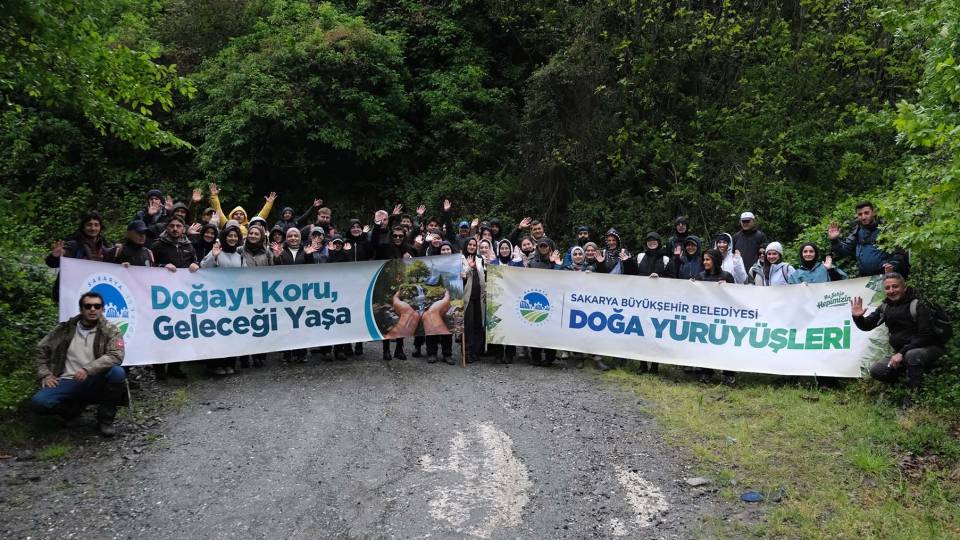 Sakarya’da Doğa Yürüyüşleri Geyve Doğançay Parkurunda Baharı Yaşattı