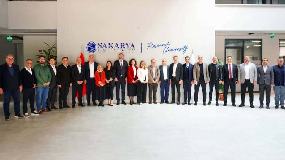 SAÜ İşletme Fakültesi Danışma Kurulu’ndan Yetkinlik Odaklı Eğitime Vurgu