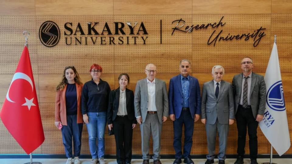 Sakarya Üniversitesi ve Keskin Kimya Arasında Emaye ve Malzeme Teknolojileri Eğitimi İçin Yeni İş Birliği Protokolü