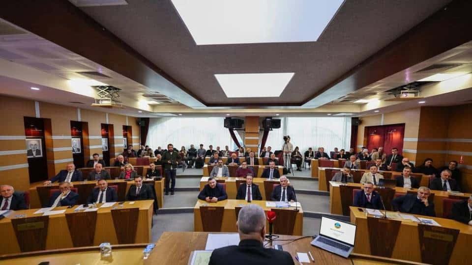 Serdivan’da Kırantepe Amfitiyatrosu ve Çok Yönlü Yatırımlar İçin Çalışmalar Başladı